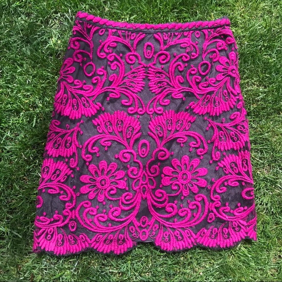 Anthropologie Baraschi Embroidered Pencil Skirt - Picture 7 of 7